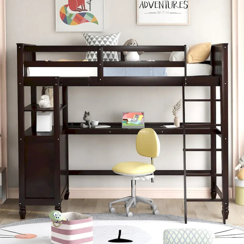 Lit mezzanine en bois massif de taille double avec commode à tiroirs, bureau et étagères