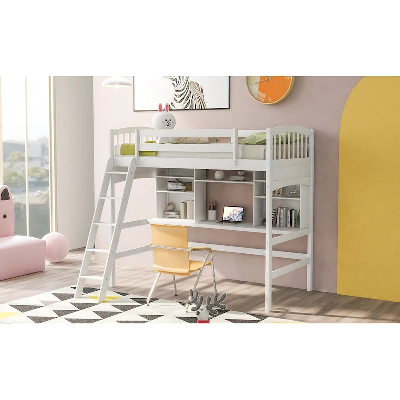 Lit mezzanine avec étagères de rangement, bureau et échelle