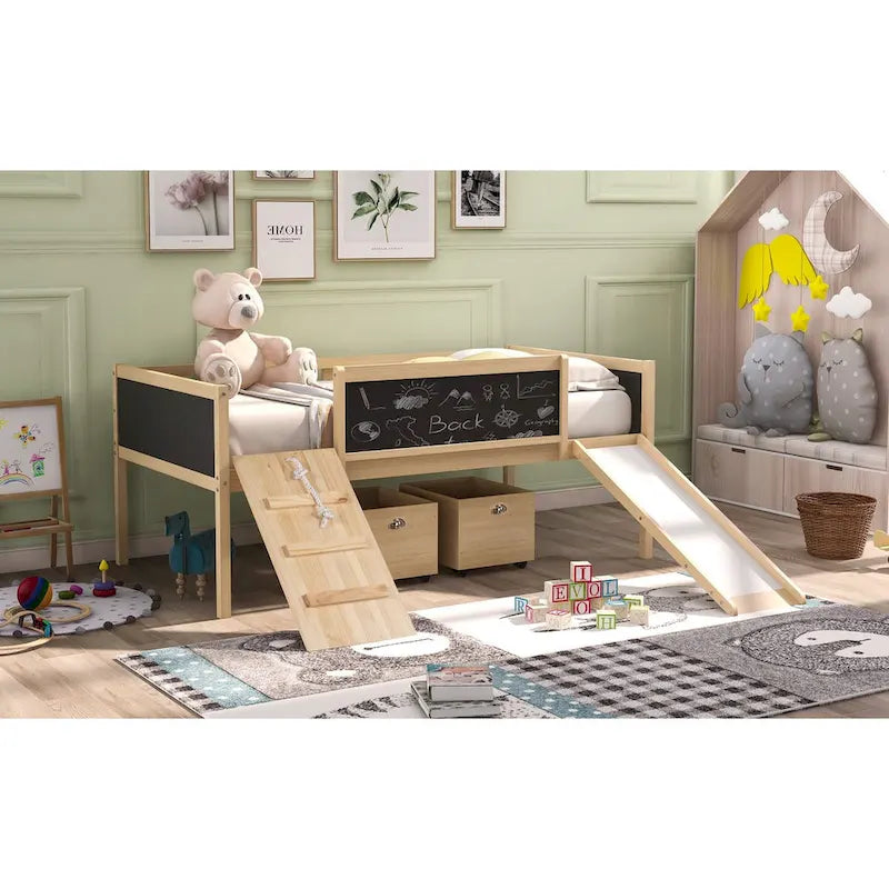 Lit mezzanine en bois pour enfant avec trois tableaux noirs, deux boîtes de rangement et un toboggan, trois coloris disponibles